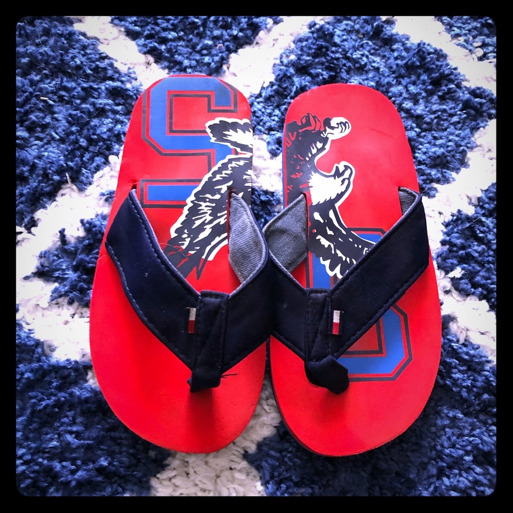 Tommy flip flops